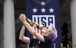 Khoảnh khắc phụ nữ 7 ngày