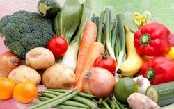 8 cách bảo quản đơn giản giúp rau củ, trái cây tươi lâu hơn