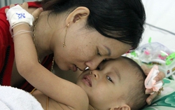 Ám ảnh tay chân miệng