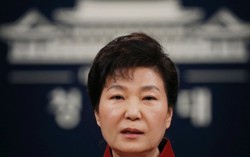 Nữ tổng thống Park Geun Hye đối mặt với thẩm vấn