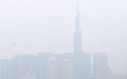 TPHCM: Phụ nữ mang thai, trẻ em hạn chế ra ngoài khi xuất hiện mù quang hóa