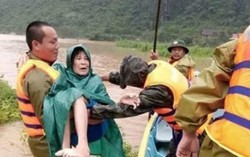 Dân Đồng Hóa hối hả chạy lũ lần 2 trong năm