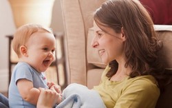 Dạy con những tiếng đầu tiên