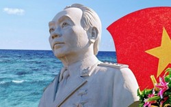 Xem hình ảnh tiêu biểu về cuộc đời, sự nghiệp Đại tướng Võ Nguyên Giáp