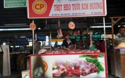 Bình Dương: Cửa hàng thịt sạch bị đốt phá ngay sau khai trương