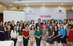 Nâng cao kiến thức và kỹ năng lãnh đạo, quản lý đối với cán bộ nữ