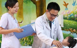 Trẻ em nặng trên 15kg có thể mổ tim nội soi