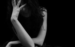 Nữ giáo viên giết con 3 tháng tuổi rồi tự tử