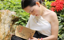 'Tin vào điều tử tế': Tác phẩm của cô gái viết bằng 1 ngón tay