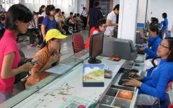 Vé tàu tết 2018: Ngày đầu mở bán thành công 25.000 vé