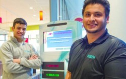 Khởi nghiệp từ nỗi lo… điện thoại hết pin