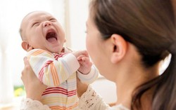 Mỹ: Thói quen rung lắc là nguyên nhân khiến 2.000 trẻ tử vong mỗi năm