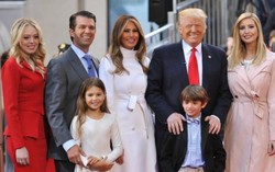 Trump bị con gái ‘tảng lờ’ sau những phát ngôn gây sốc 