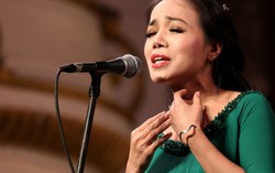 Ca sĩ Lan Anh tung clip hát bolero không thể ngọt ngào hơn