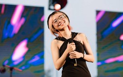 Nữ tác giả 'Sài Gòn tôi mưa' như 'điên rồ' khi đến với nhạc Indie