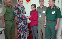 Nhặt được hơn 26 triệu đồng, người phụ nữ nghèo đợi cả chiều để trả lại người mất