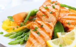 Cá hồi nướng vỉ