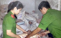 Kiểm tra kho đông lạnh, phát hiện gần 5 tấn thực phẩm không giấy tờ