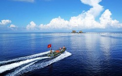 12 nhà báo, nghệ sĩ nhiếp ảnh tổ chức triển lãm 'Trường Sa trong ta'