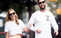 Fan đứng ngồi không yên chờ đón ngày Jennifer Lawrence vu quy