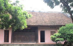 Cung phi cứu 600 dân nghèo thoát chết