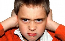 Cậu cả ghét em bé trong bụng mẹ