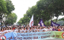 Hàng ngàn người đi bộ kêu gọi 'Đã uống rượu bia - không lái xe'