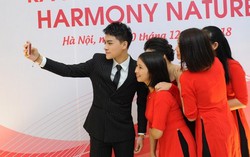 Giọng ca 'phi giới tính' Tùng Anh hút fan nữ ngày cuối năm