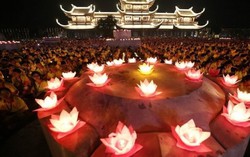 Linh thiêng Đại lễ cầu nguyện quốc thái dân an, thế giới hòa bình, chúng sinh an lạc