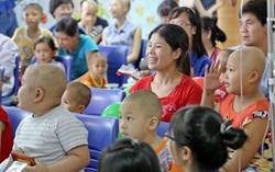 Nghĩ cách 'tự chế' kỳ nghỉ hè ý nghĩa cho con 