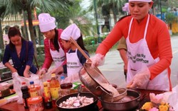 Chị em hào hứng với Hội thi Đầu bếp Gia đình