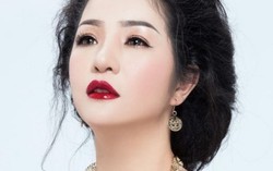 Danh hài Thúy Nga trẻ trung, gợi cảm ở tuổi 40