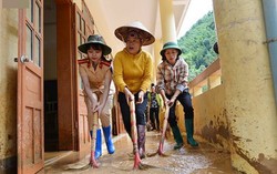 Vùng lũ Sơn La: Giáo viên không nghỉ lễ, tập trung dọn dẹp trường lớp đón năm học mới