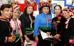 Mời góp ý Dự thảo báo cáo trình Đại hội Phụ nữ XII