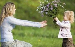 Sao mẹ không đi thi hoa hậu?