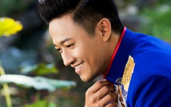 Quý Bình: "Bông sen Vàng" đa tài
