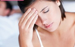 2 người ++: Khổ sở nhịn 'yêu' vì viêm phụ khoa