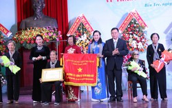 Đội quân tóc dài đón nhận danh hiệu Anh hùng Lực lượng vũ trang nhân dân
