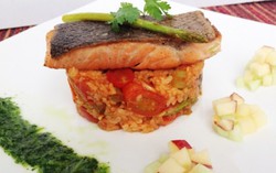 Cơm chiên teyaki cá hồi