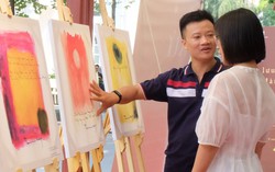 Vẻ đẹp ‘phi biên giới’ trong thơ Trần Lê Khánh