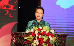 Chủ tịch Quốc hội dự Giao lưu 'Biên cương thắm tình hữu nghị'