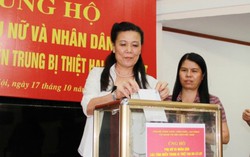 Gần 160 triệu đồng ủng hộ phụ nữ miền Trung 