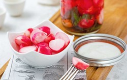 Mẹo để có món củ cải ngâm nhanh được ăn và để lâu vẫn giòn