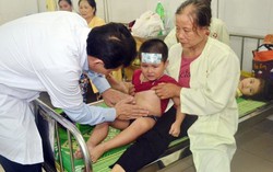 Số trẻ mầm non bị ngộ độc ở Đông Anh tăng lên 223 bé