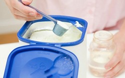 Cách đơn giản phân biệt sữa bột thật-giả