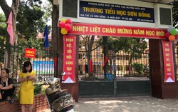 Vụ lạm thu tiền trường: Phụ huynh yêu cầu đối thoại, từ chối nhận lại tiền