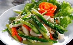 Măng tây xào nấm tươi 