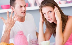 Kiệt sức vì những cơn ghen mù quáng của chồng