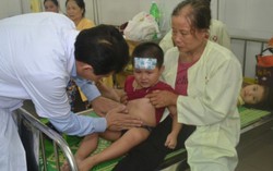 Vụ hơn 200 trẻ mầm non ngộ độc thực phẩm ở Đông Anh: Tạm đình chỉ chức vụ Hiệu trưởng