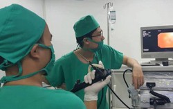 "Giải cứu" bé 3 tuổi nuốt nhầm bu lông